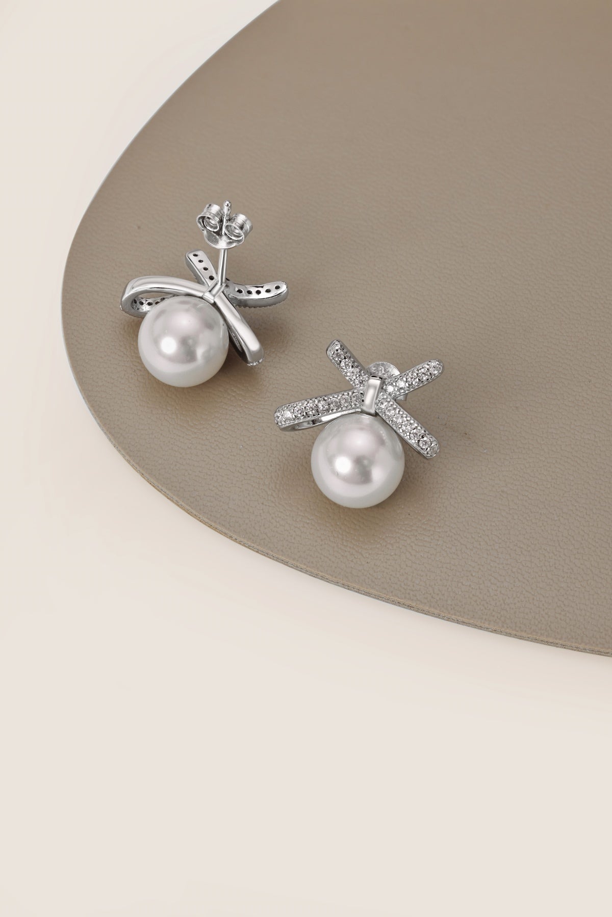 Pearl Bow Earrings 3005