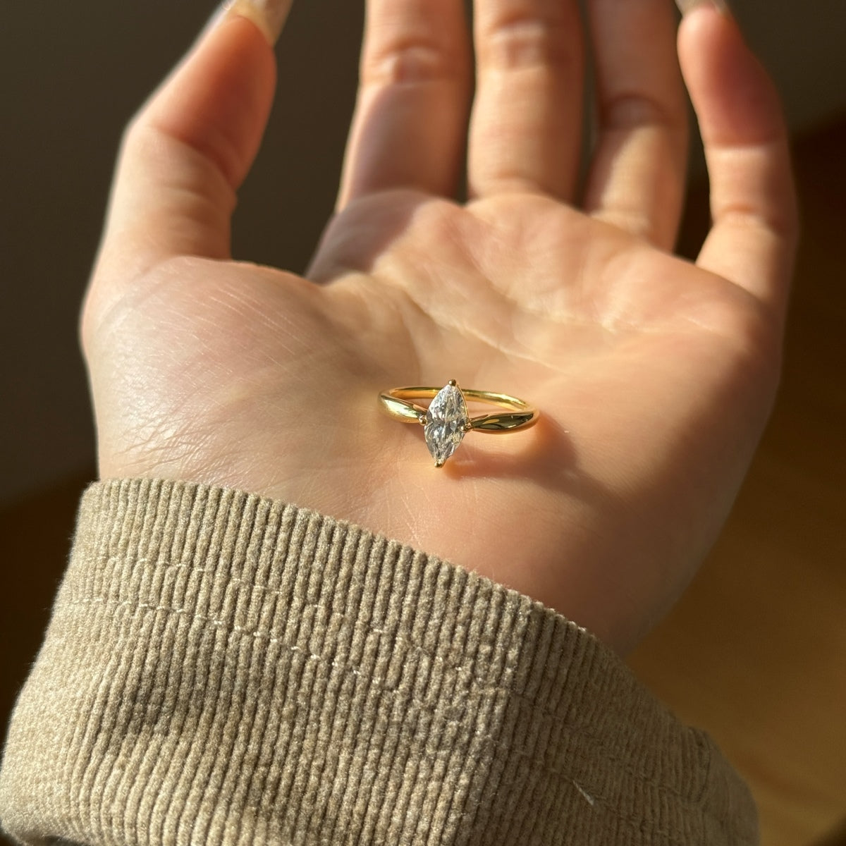 Selena Gomez Engagement Ring Marquise BZ121359