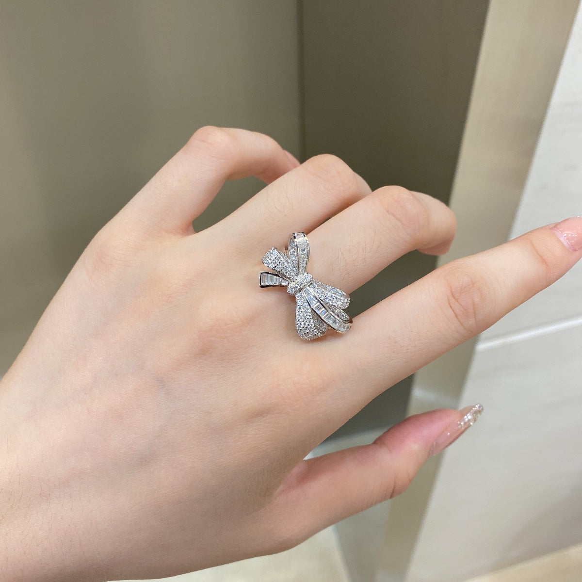 Bow Silver Ring 3011
