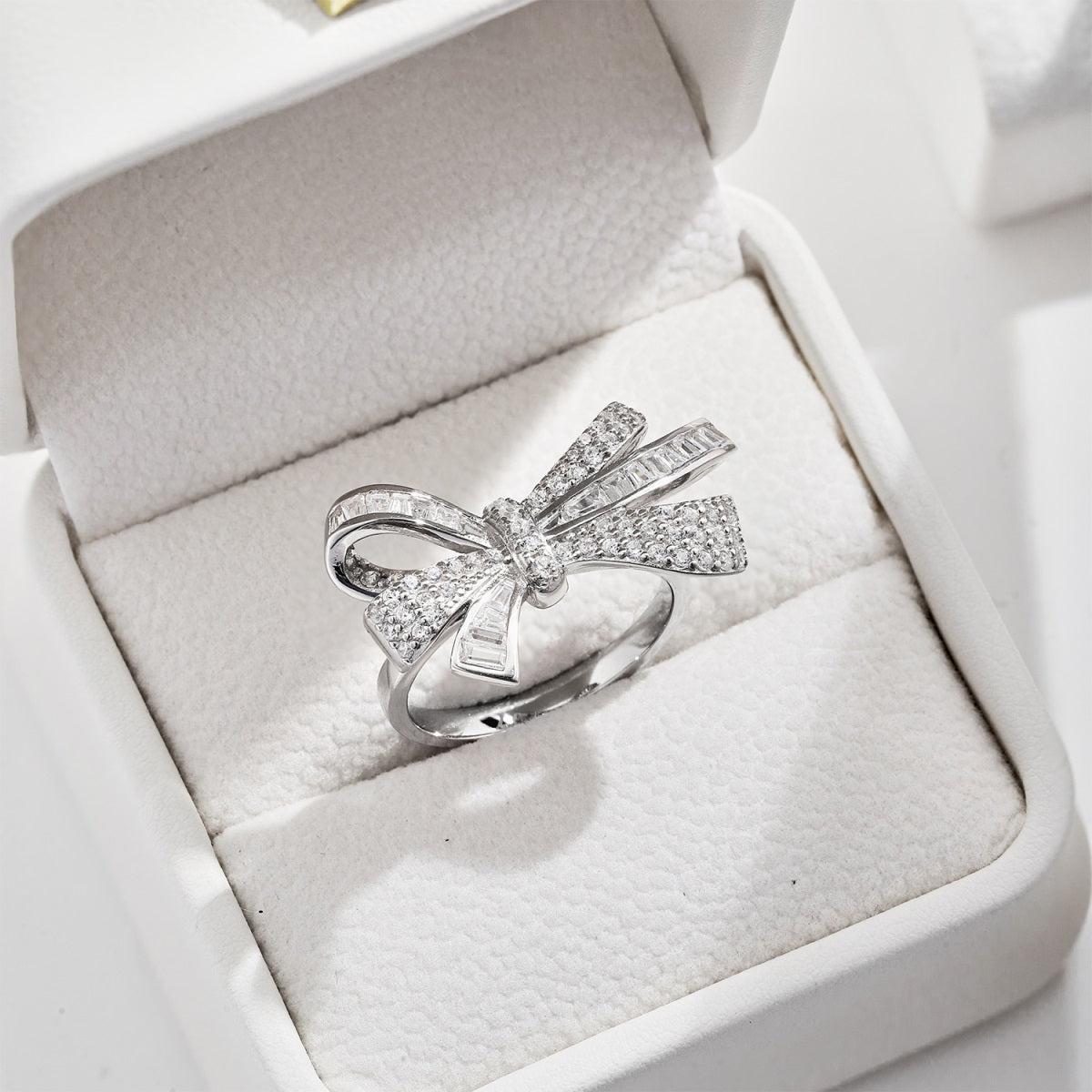 Bow Silver Ring 3011