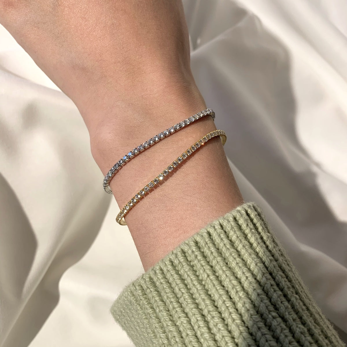 Classic Tennis Bracelet • 925 Silver Rhodium Plated