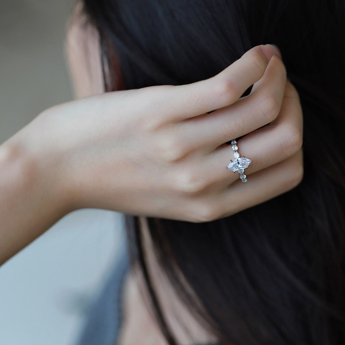 Selena Gomez Engagement Ring Marquise BZ120001