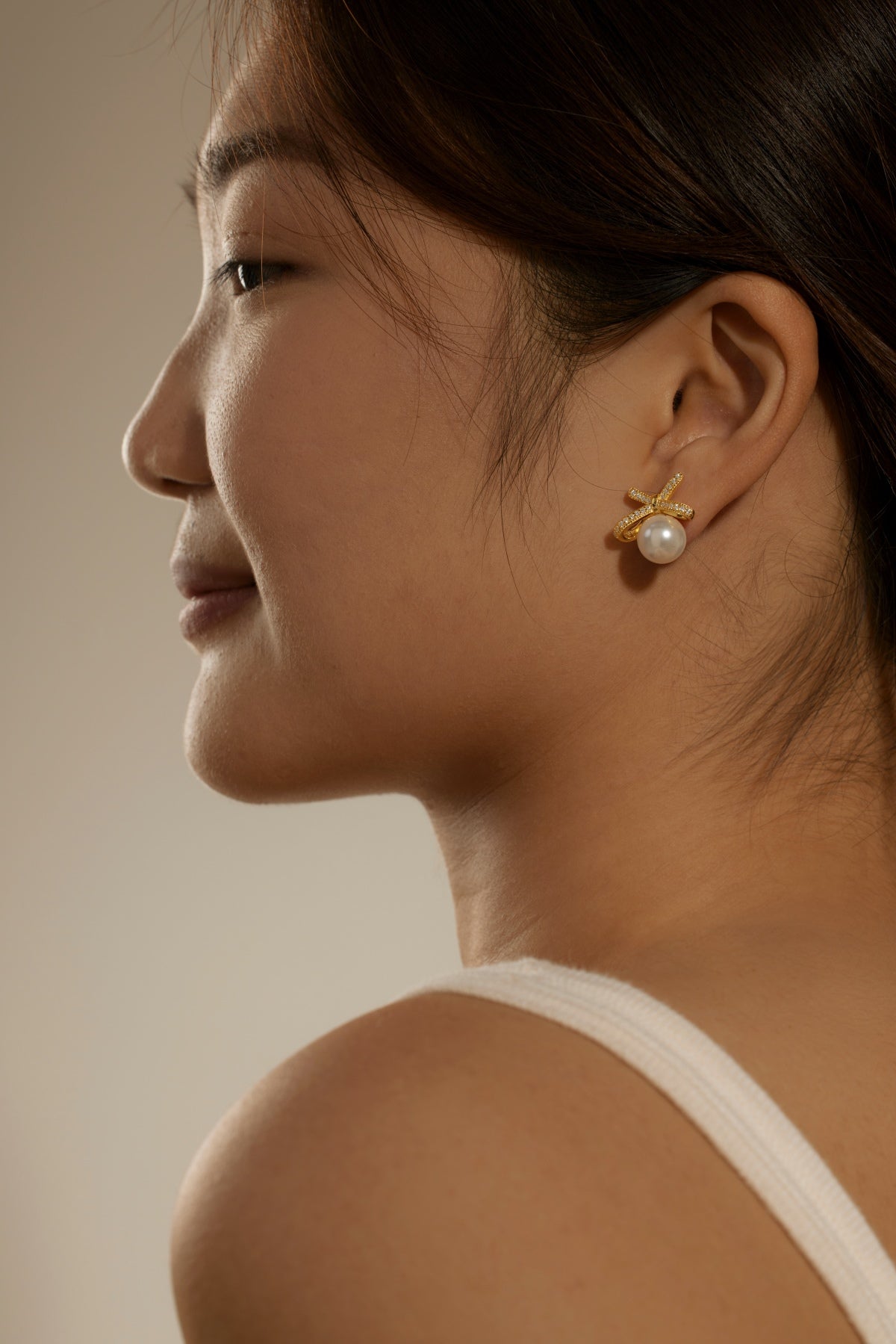 Gold Pearl Bow Earrings 3006
