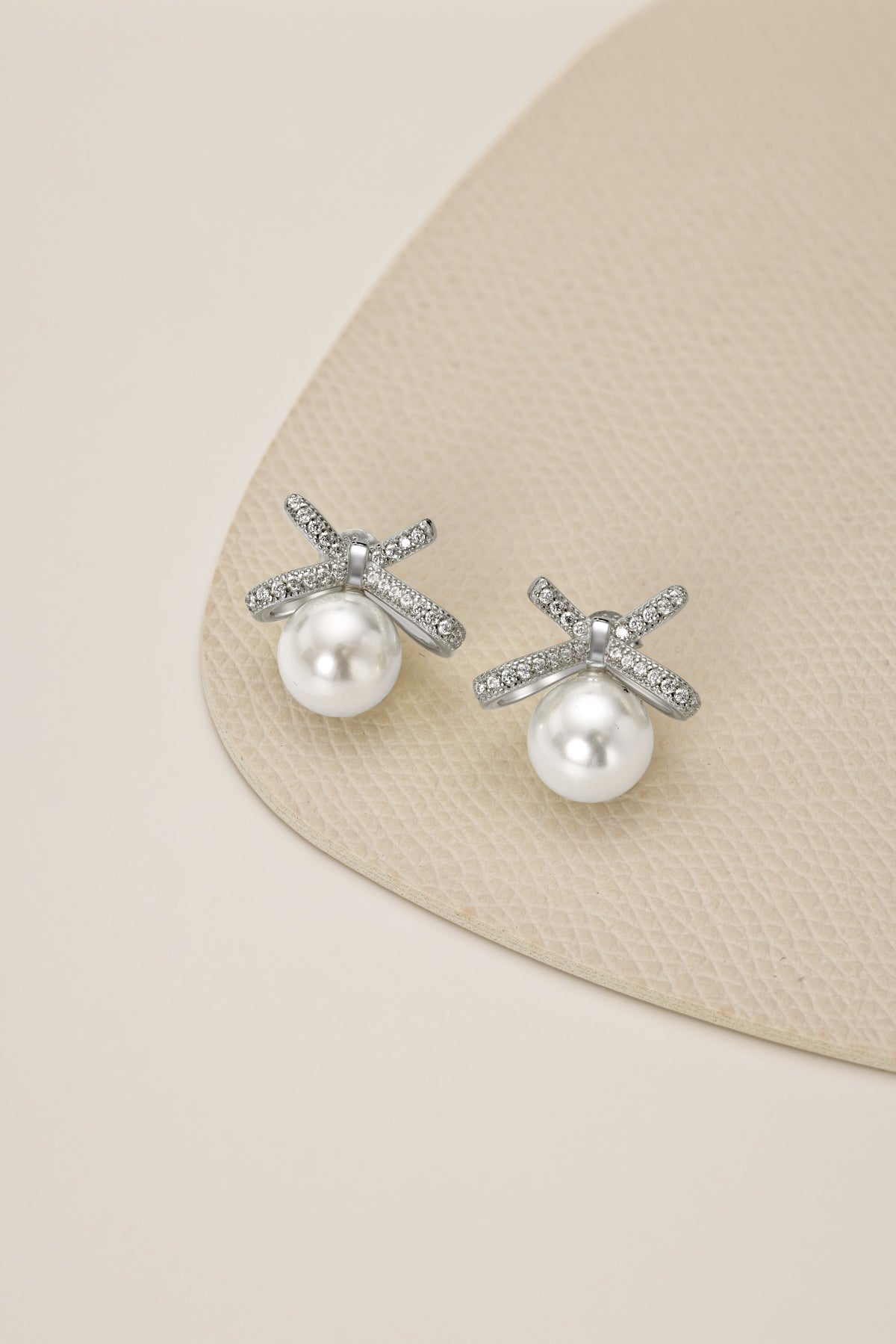 Pearl Bow Earrings 3005