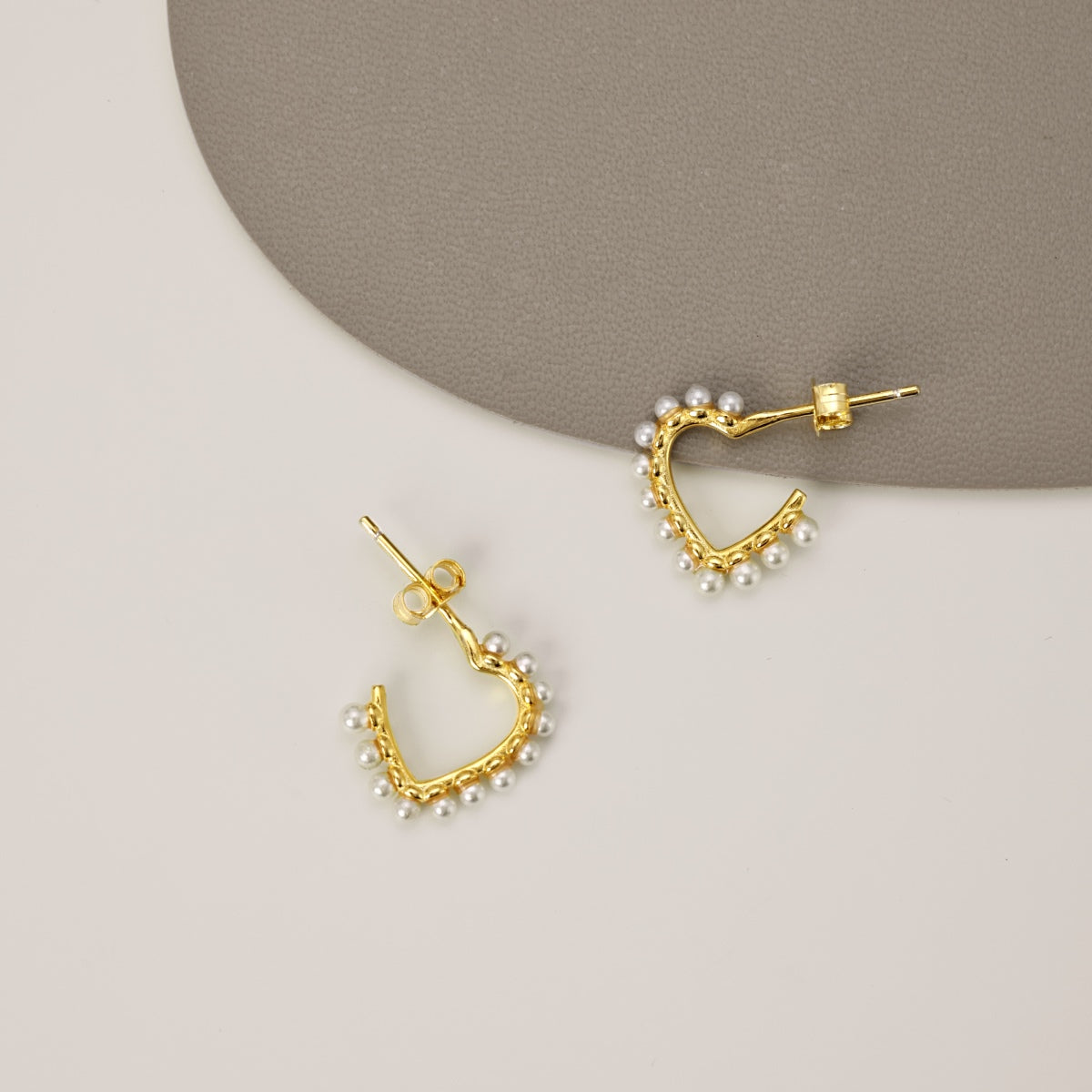 Pearl Heart Earring 18K Gold-Plated 3001