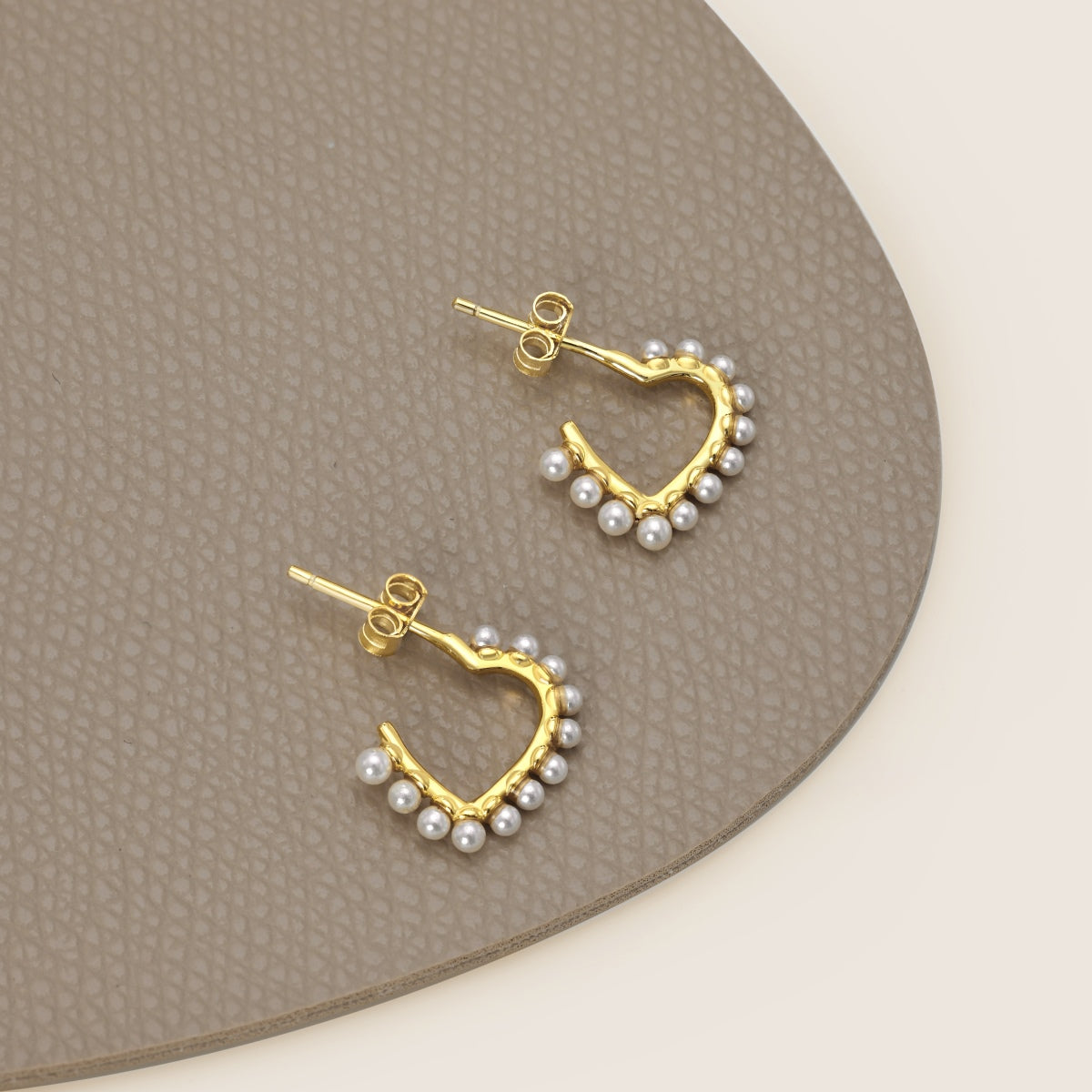 Pearl Heart Earring 18K Gold-Plated 3001