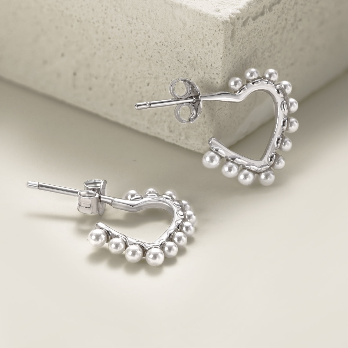 Pearl Heart  Silver Earrings 3002