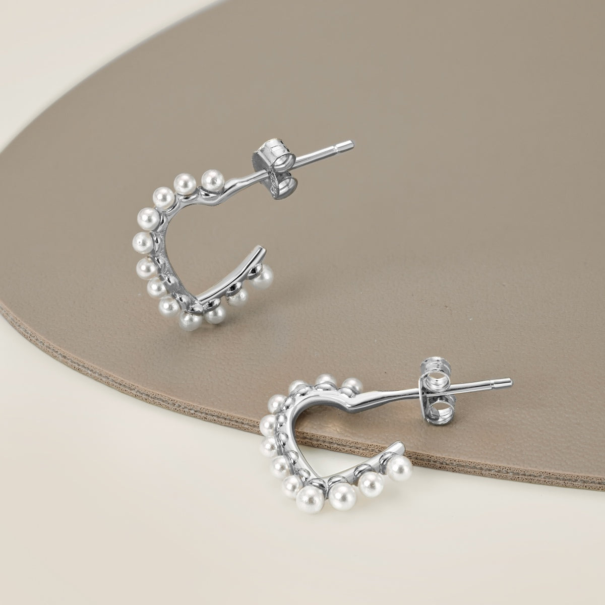 Pearl Heart  Silver Earrings 3002