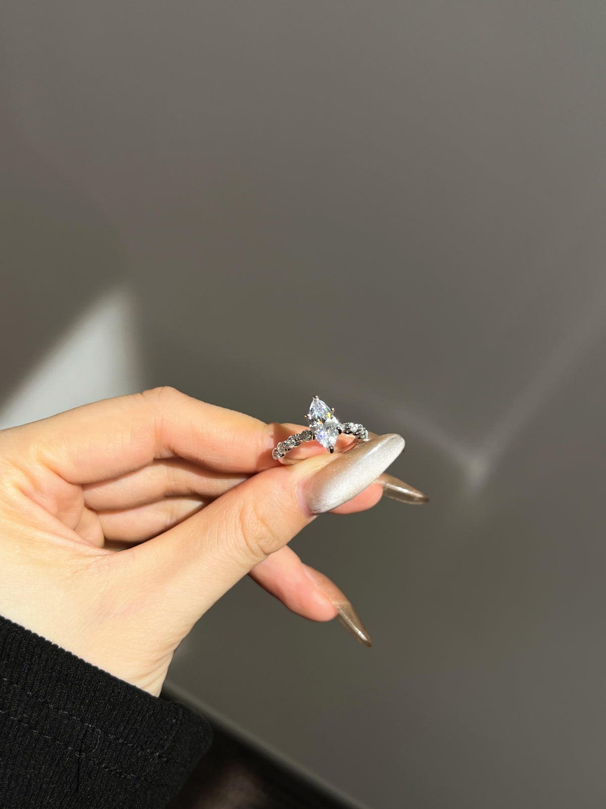 Selena Gomez Engagement Ring Marquise BZ120001
