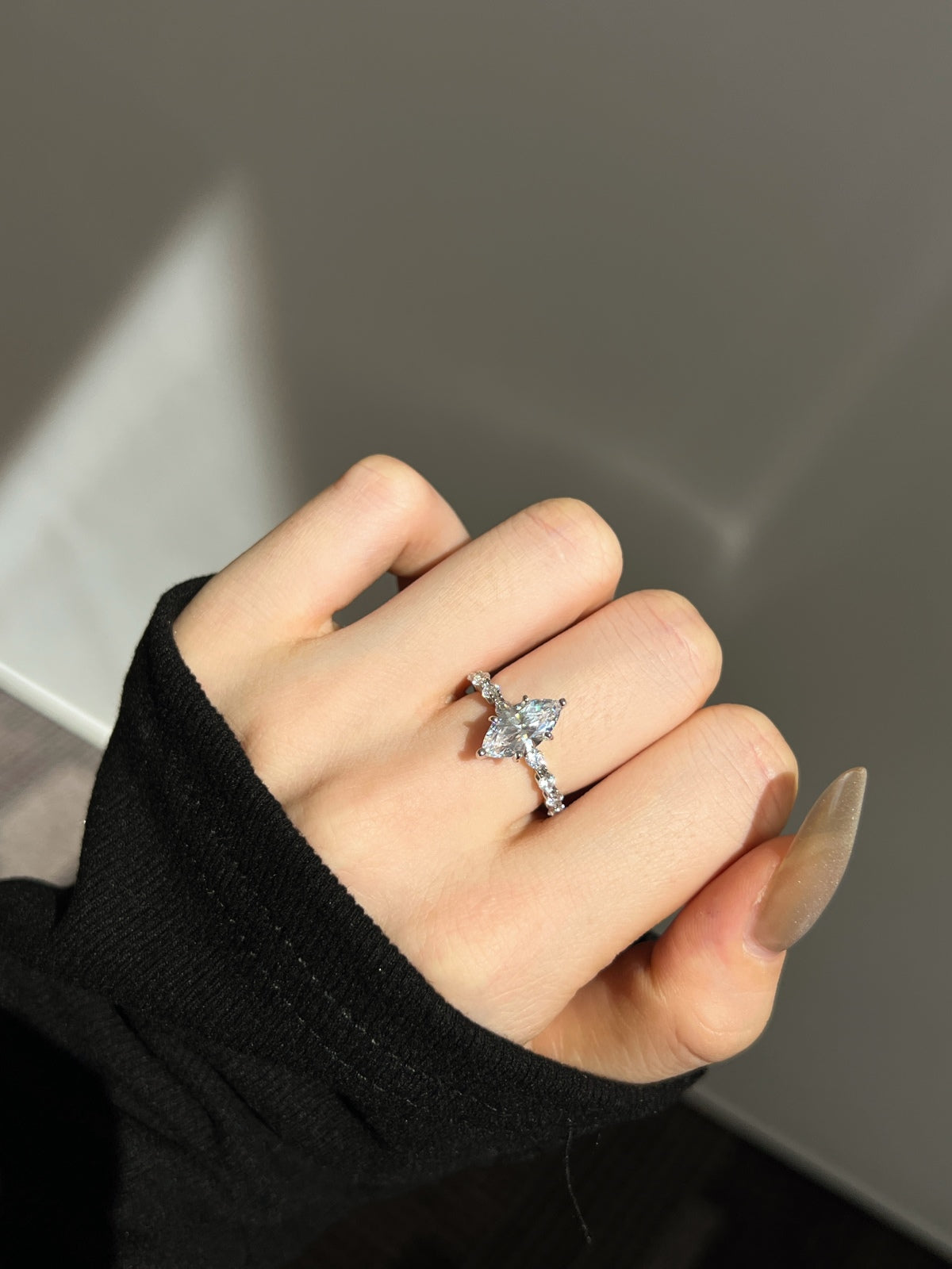 Selena Gomez Engagement Ring Marquise BZ120001