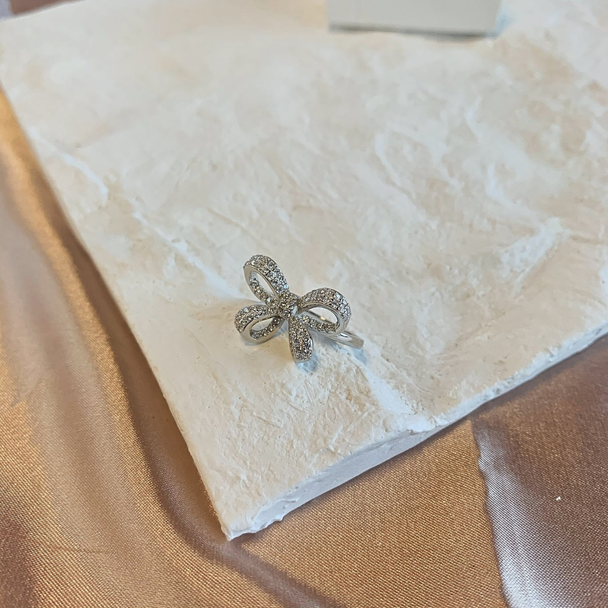Bow Silver Ring 3010