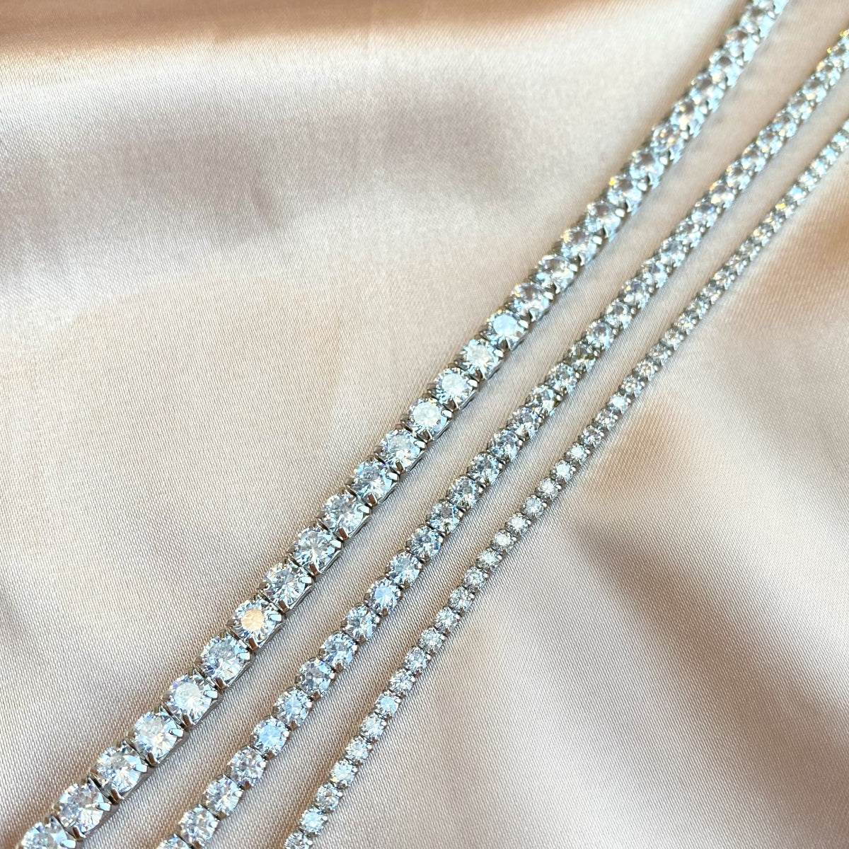 Classic Tennis Bracelet • 925 Silver Rhodium Plated