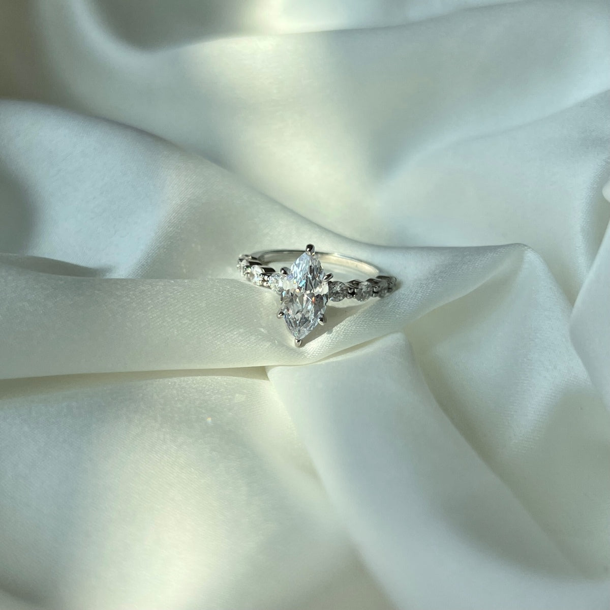 Selena Gomez Engagement Ring Marquise BZ120001