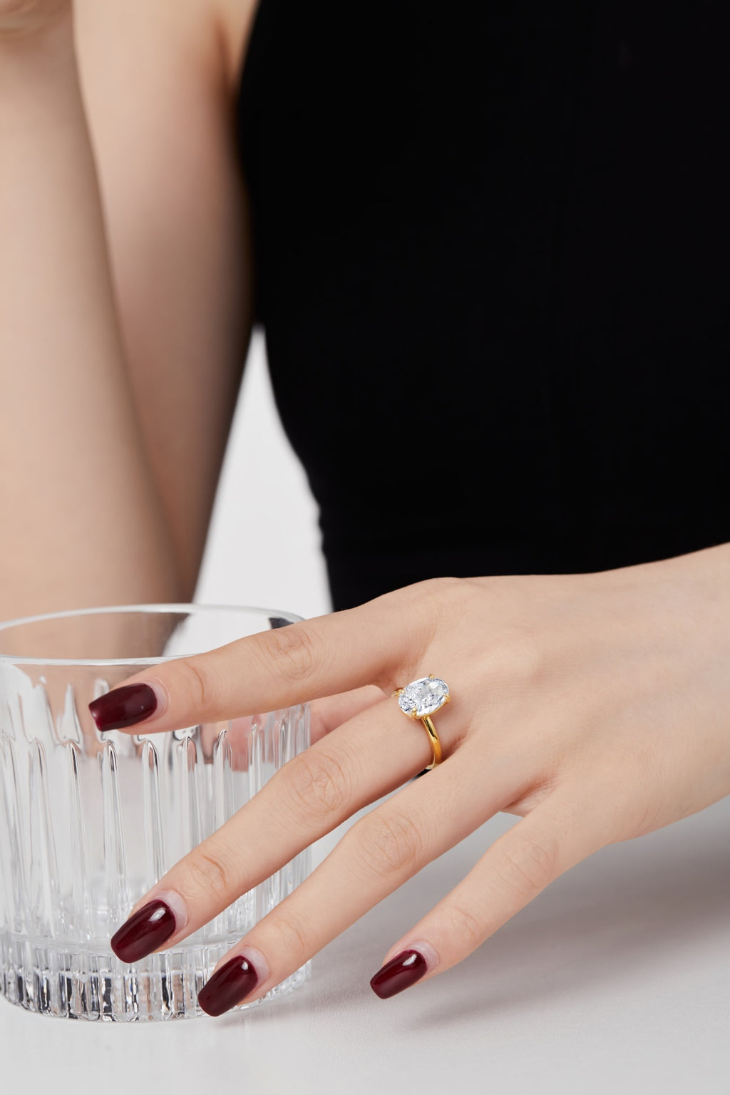 Classic Oval Stone Ring - 18K Gold Plated, 925 Silver Base