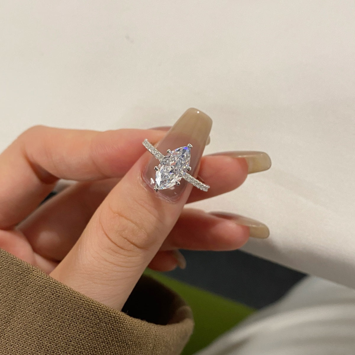 Selena Gomez Engagement Ring Marquise BZ120574