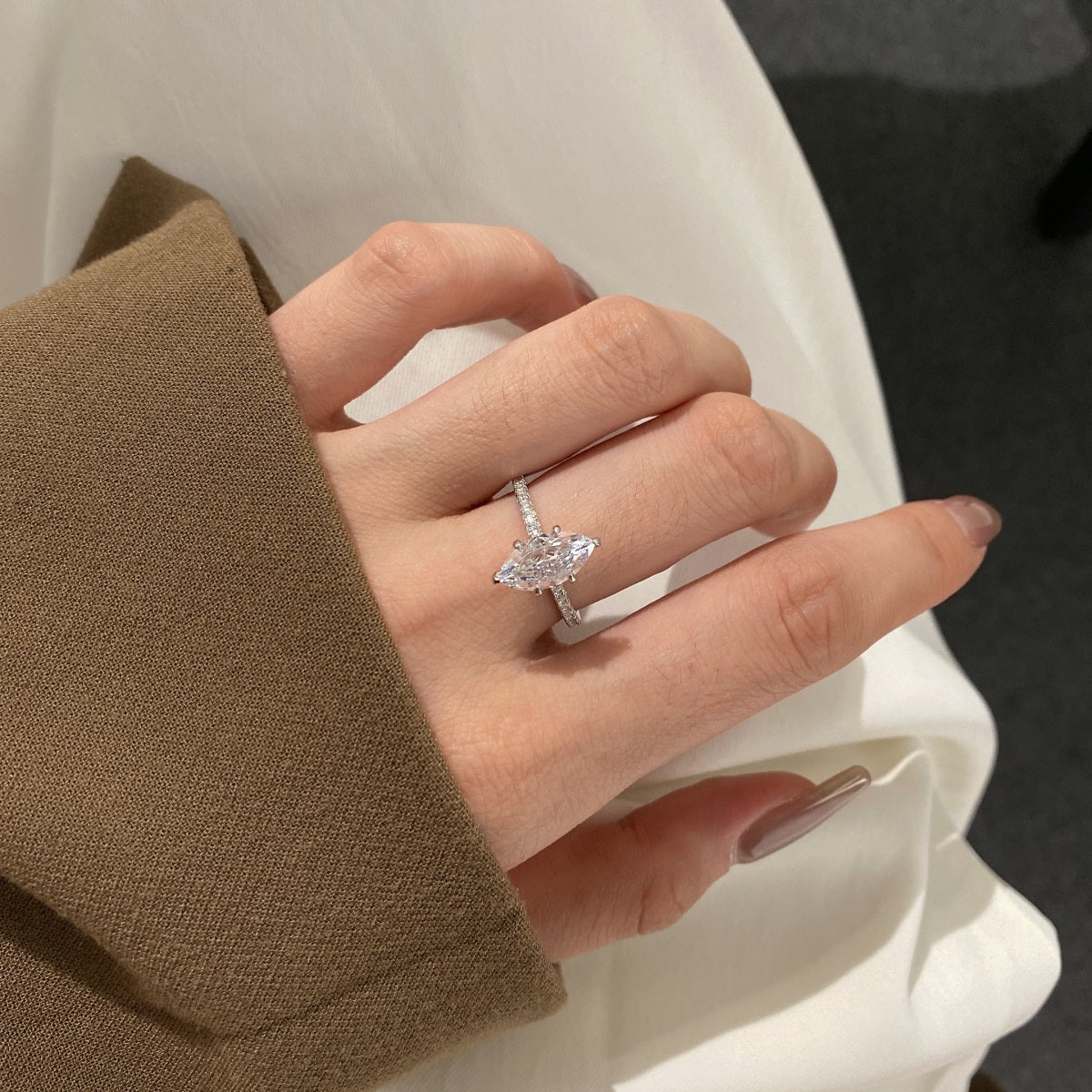 Selena Gomez Engagement Ring Marquise BZ120574