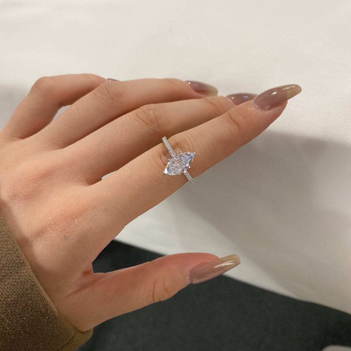 Selena Gomez Engagement Ring Marquise BZ120574