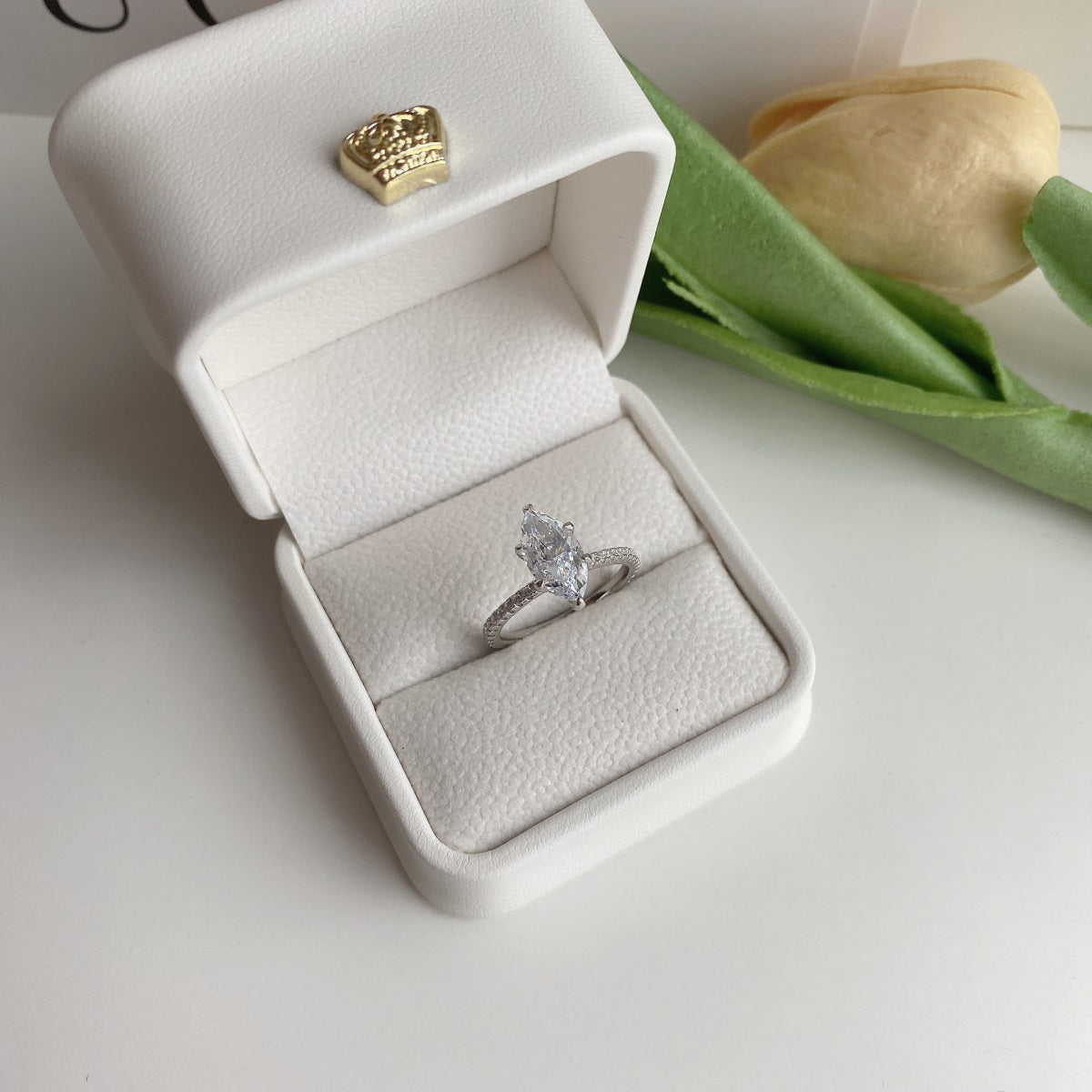 Selena Gomez Engagement Ring Marquise BZ120574