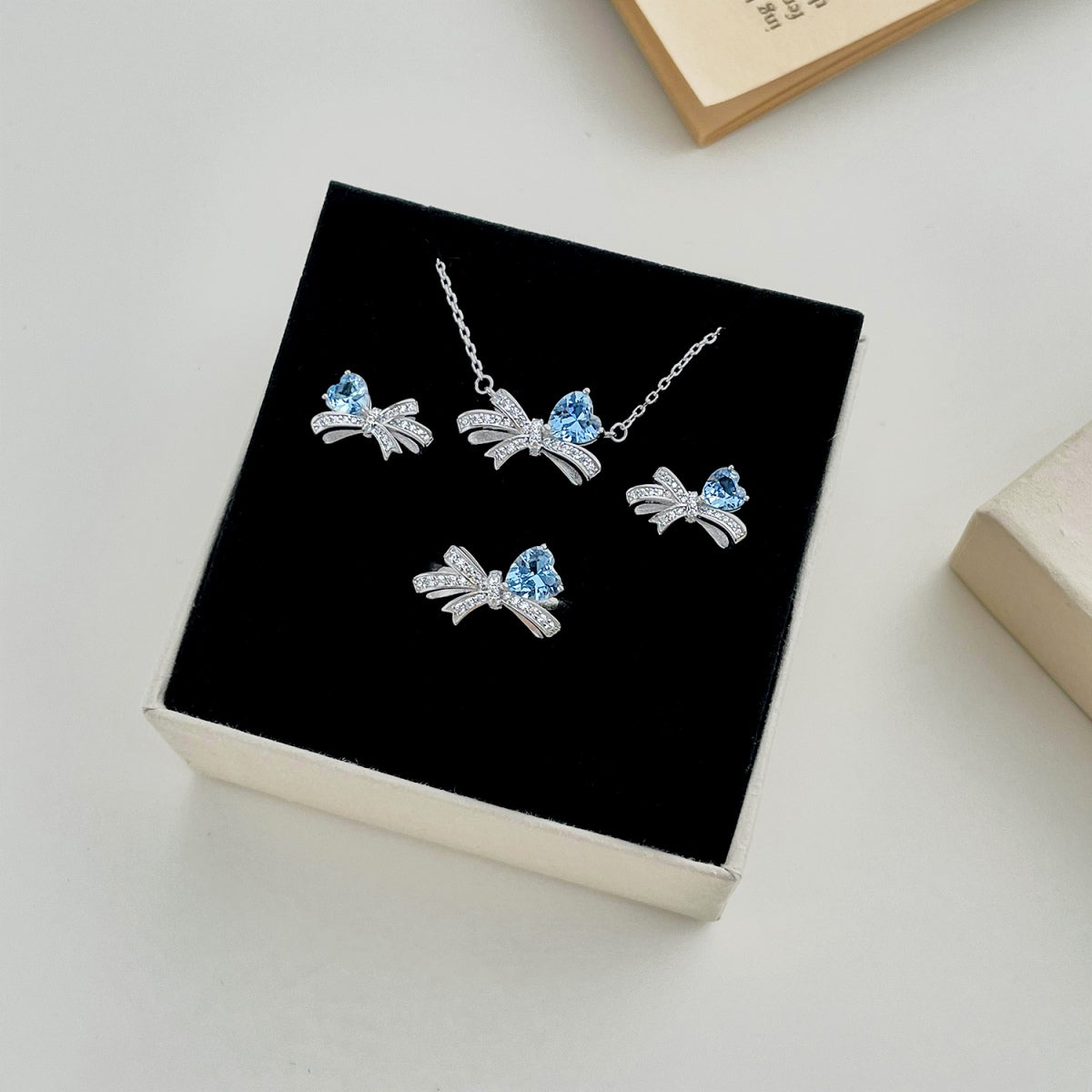 Blue Silver Bow Necklace 3008