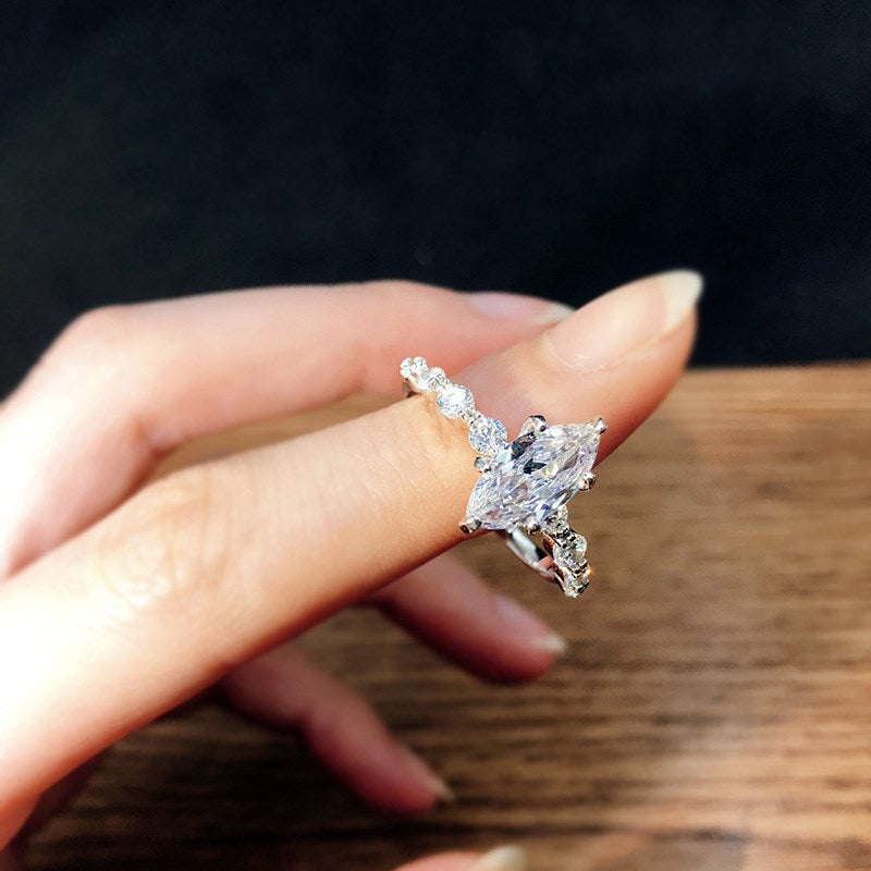 Selena Gomez Engagement Ring Marquise BZ120001